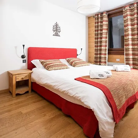 Le Paradis 18 & 18b Appts - Year שאמוני