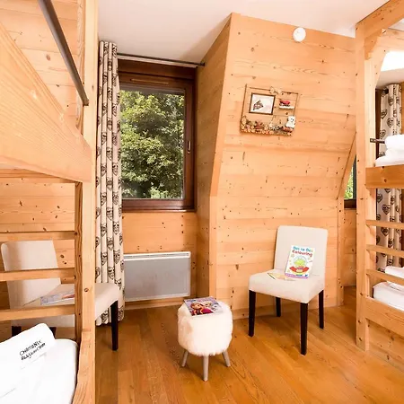 Le Paradis 18 & 18b Appts - Year